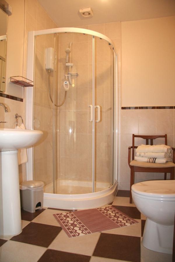Ken-Mar House Bed And Breakfast Ballymoney Quarto foto